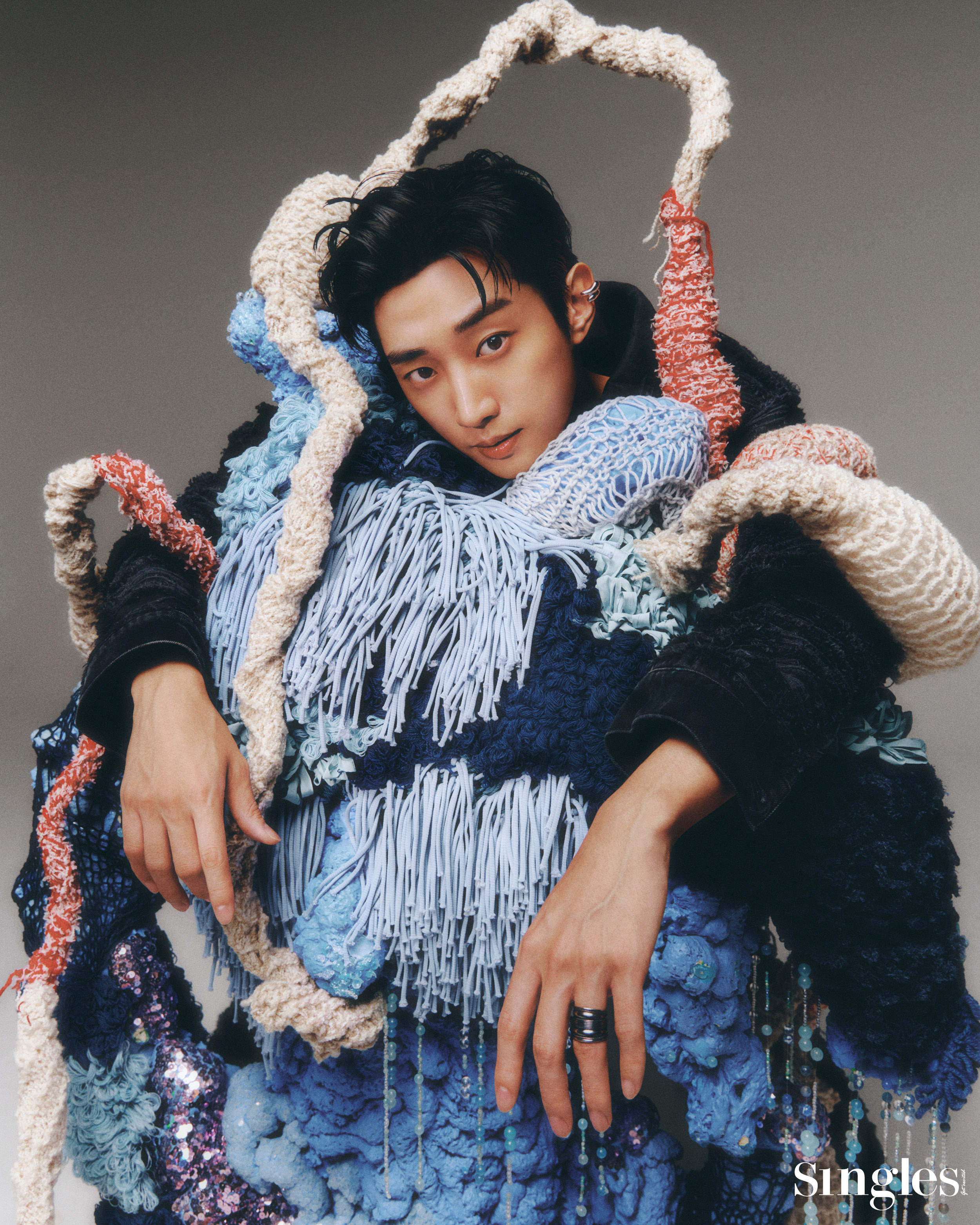 진영의 싱글즈 8월호 화보 이미지. 셀럽, 셀럽화보, 진영 싱글즈 화보, 진영, B1A4, 스위트홈3, 수상한 그녀